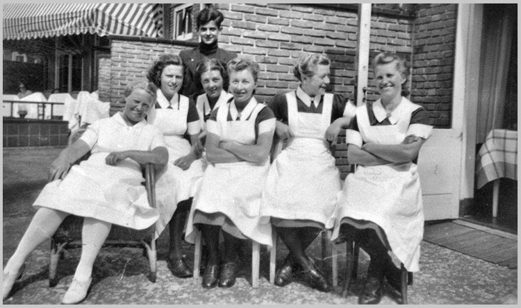 Groep verpleegkundigen WZA, ca. 1950-1960